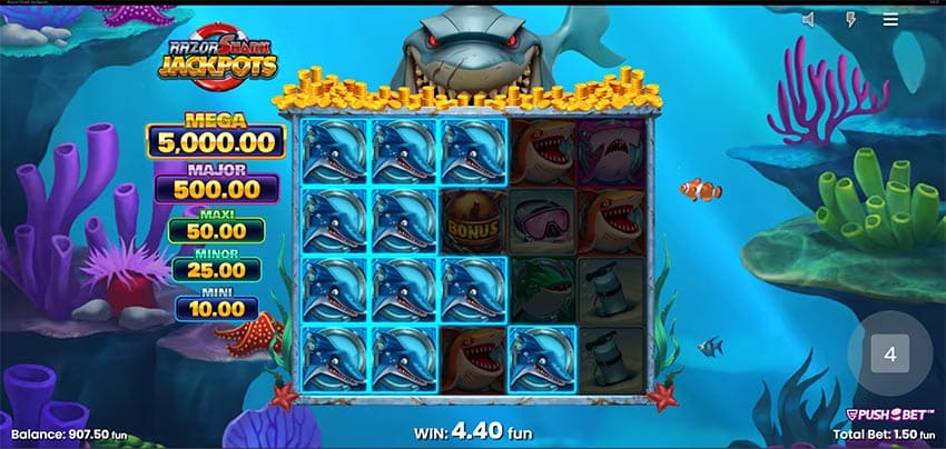 Razor Shark Jackpots - Win in a Base Game