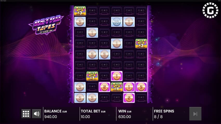 Retro Tapes Cluster Link - Free Spins