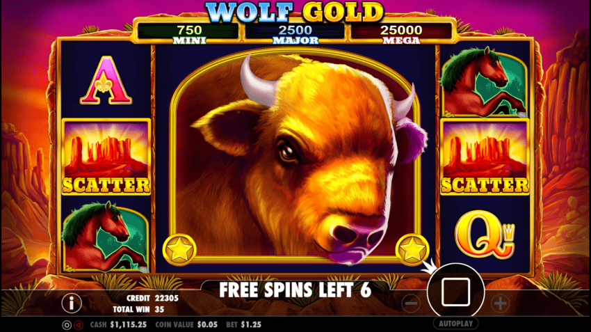 Free Spins Feature with Giant Symbols 